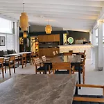 Dorman Hotell 3*