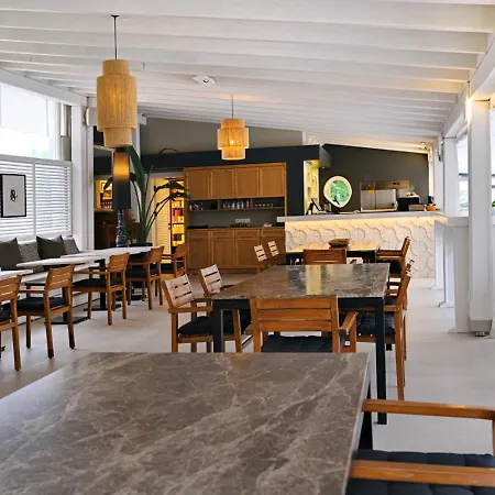 Dorman Hotel 4*