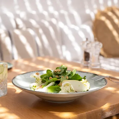 Dorman Отель Битез