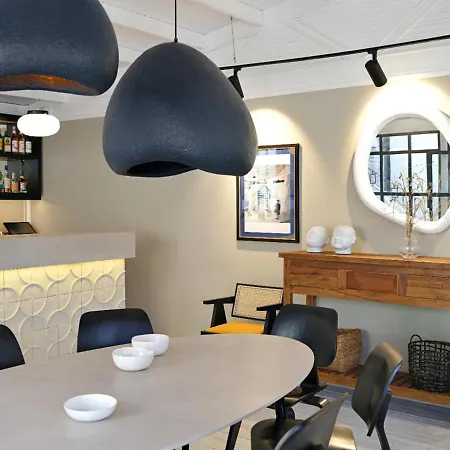 Отель Dorman 3*